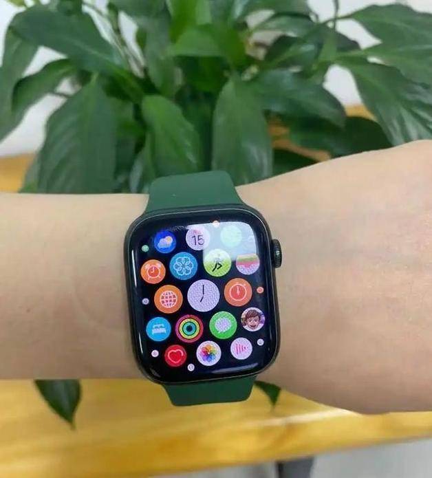 锁不同场合的腕表搭配秘籍k8凯发国际腕间时尚：解(图5)