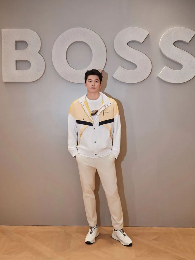 NITH、BOSS等品牌相关资讯快来点击查看查收吧～凯发k8入口NEWS Café 本周精选路铂廷、ZE(图16)