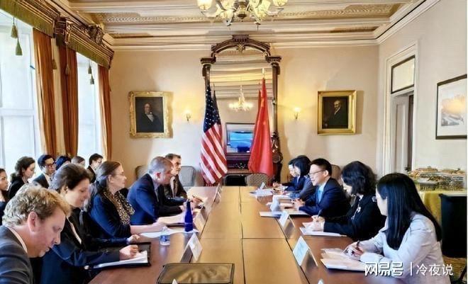 其他两路人马先找中国官员对表特朗普专机升空但没飞到北京(图4)